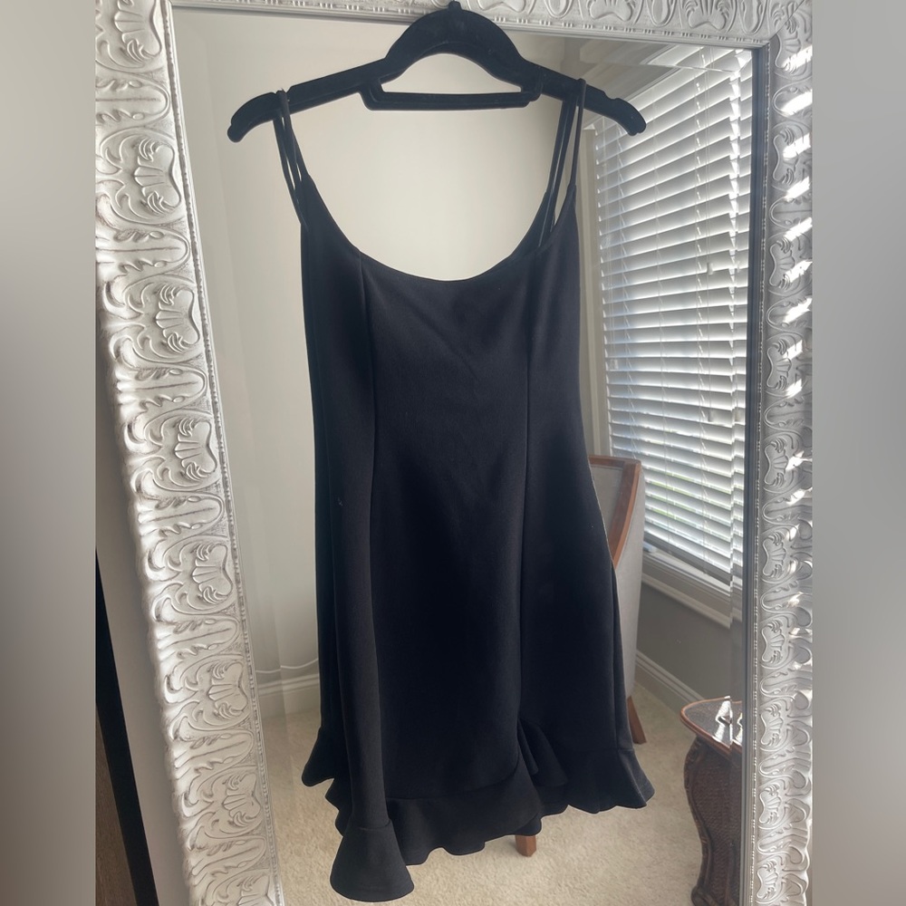 • Like New• Lucy In The Sky Black Mini Dress